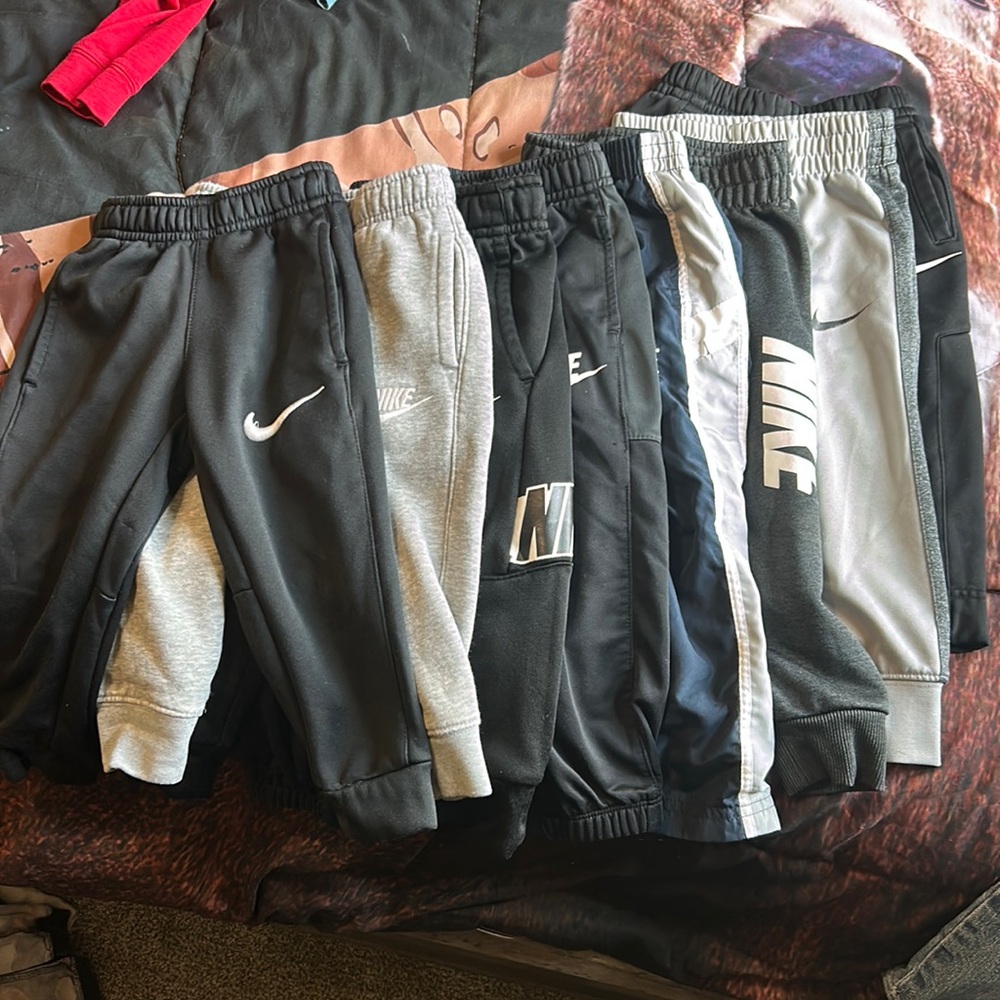 8 pair of Nike pants 2T boys